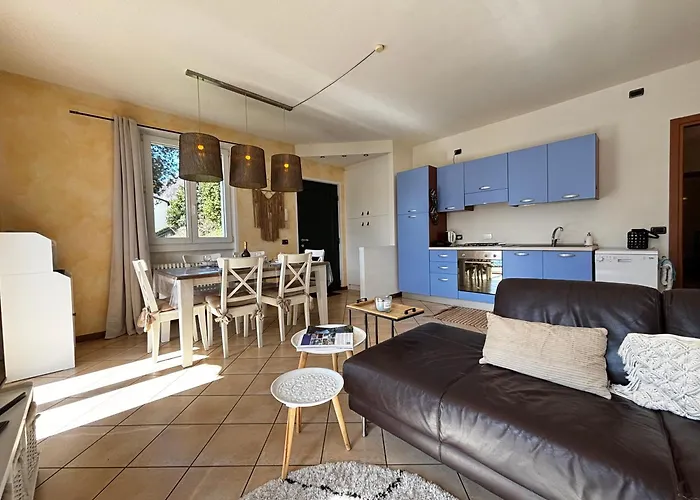 Casa Rivalago - Larihome A89 דירה